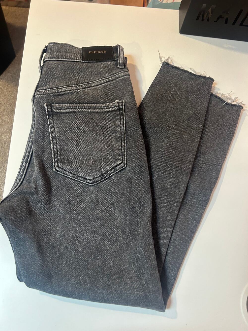 Express Womens Skinny Jeans *Size 2S*